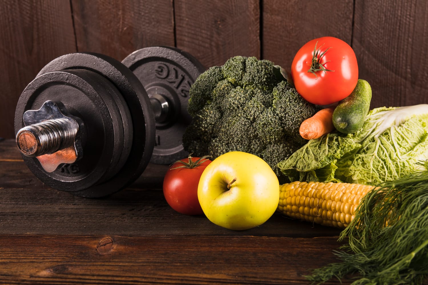 High-Protein Vegetables for Bodybuilding: 7 Foods to Gain 1 High-Protein Vegetables for Bodybuilding: A vibrant display of high-protein vegetables, including edamame, spinach, and broccoli, alongside a dumbbell, emphasizing their importance for muscle gain in bodybuilding.